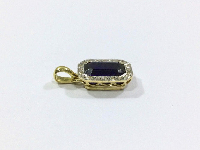 Pendentif Pendentif Or Diamants et Saphir synthétique 58 Facettes