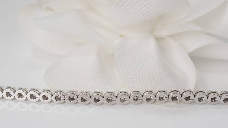 Bracelet Bracelet rivière en or blanc et diamants sertis clos 58 Facettes 31743