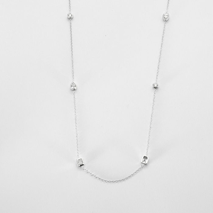 Collier Collier or blanc chaîne alternée de diamants 58 Facettes 3674