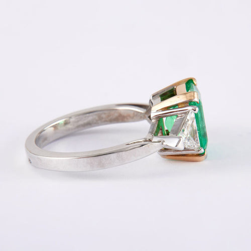 Bague Bague Emeraude et Diamants troïdia 58 Facettes