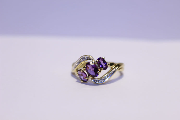 Bague 53 Bague Diamants et Améthystes 58 Facettes