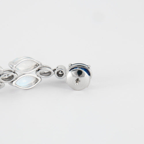 Boucles d'oreilles Boucles d'oreilles Pierre de lune Diamants et Saphirs 58 Facettes 000