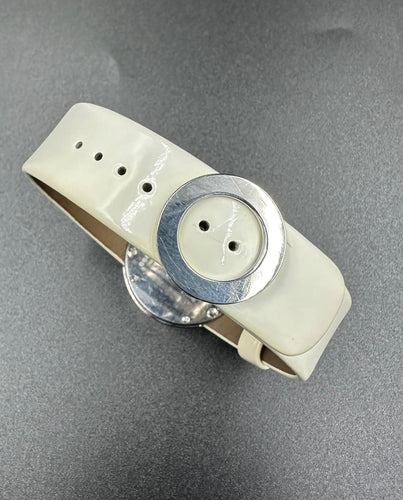 Montre CHANEL. Collection « La Ronde », montre de dame acier 58 Facettes