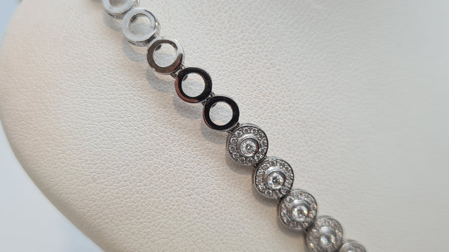 Collier Collier en Or blanc, diamants 58 Facettes