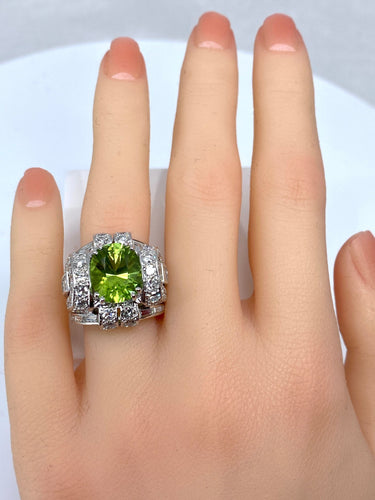 Bague Bague Art Déco Platine diamants et péridot 58 Facettes