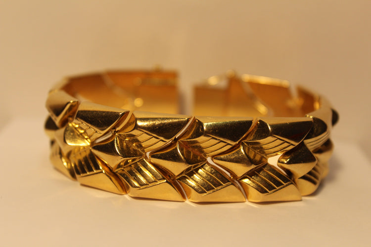 Bracelet Bracelet Manchette Or jaune 58 Facettes 11178