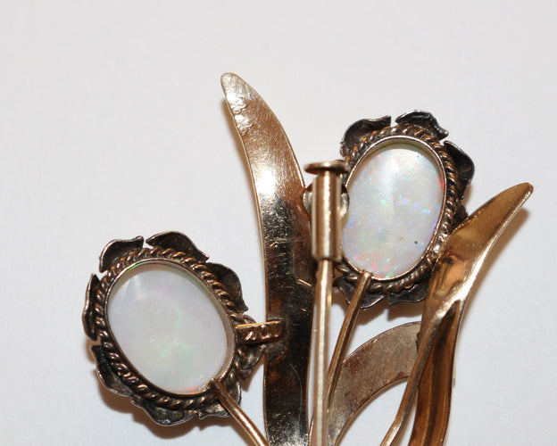 Broche Broche Bouquet De Fleurs Opales Or Jaune 58 Facettes