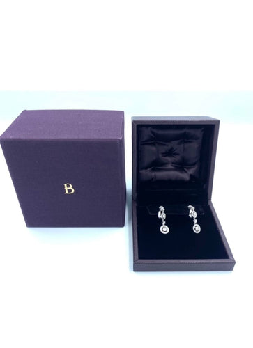 Boucles d'oreilles Boucheron. Collection Ava Round. Boucles d’oreilles or blanc et diamants. 58 Facettes