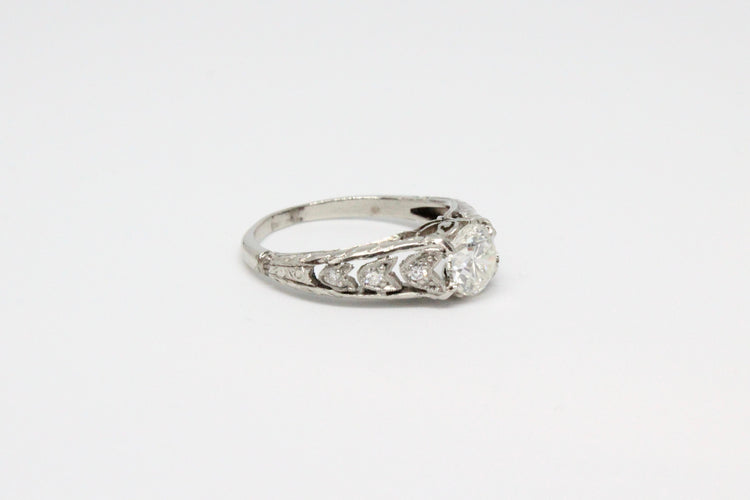 Bague bague en platine avec diamants 58 Facettes