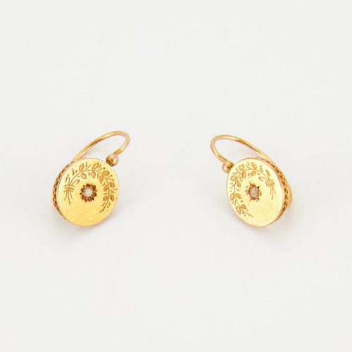 Boucles d'oreilles Dormeuses demi perle blanche, or jaune 58 Facettes