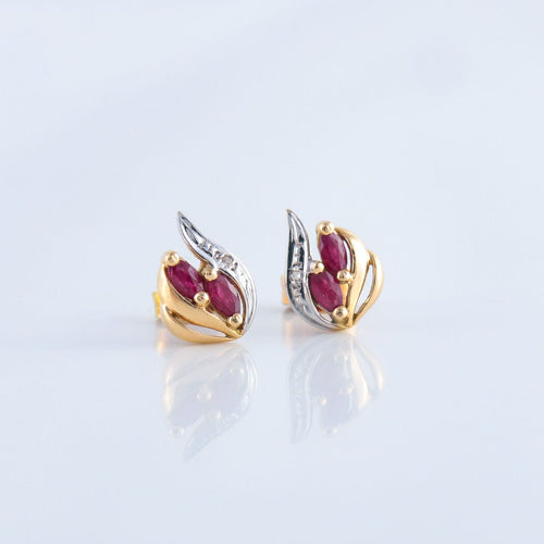 Boucles d'oreilles Clous d'oreilles rubis 58 Facettes JE64