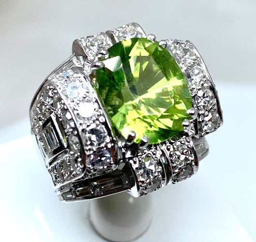 Bague 51 Bague Art Déco Platine diamants et péridot 58 Facettes