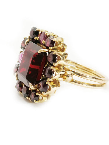 Bague Bague or jaune et grenats 58 Facettes