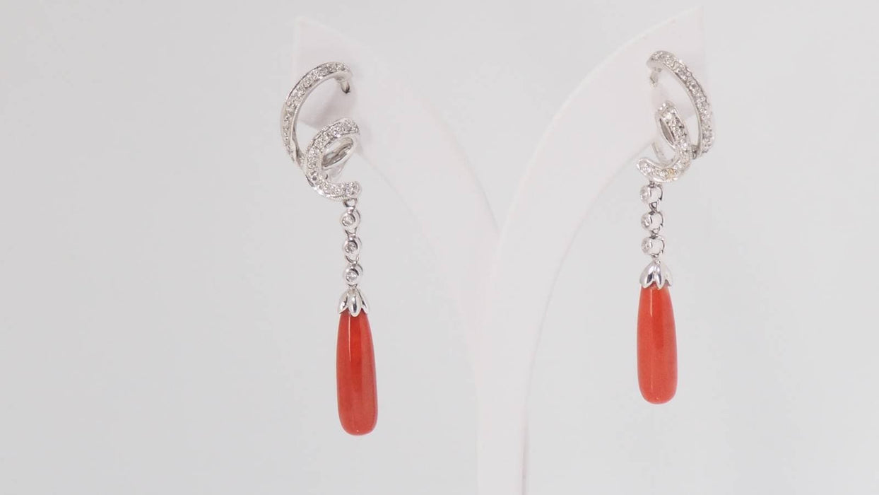 Boucles d'oreilles Pendants d'oreilles en or blanc, diamants et corail 58 Facettes 31306