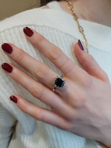 Bague 53 BAGUE MARGUERITE SAPHIR ET DIAMANTS 58 Facettes 078701