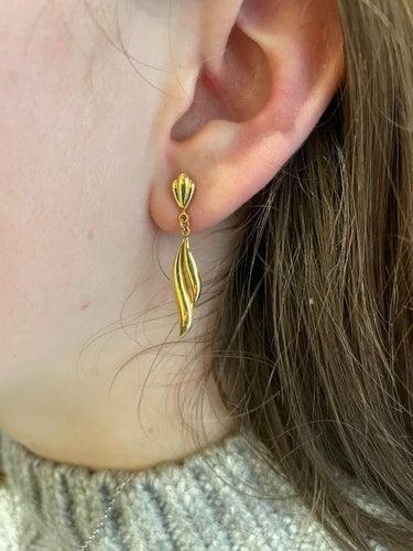 Boucles d'oreilles Pendantes en or jaune 58 Facettes 061881