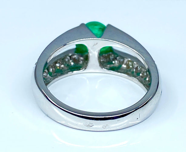 Bague 52 Bague émeraude cabochon diamants 58 Facettes AB250