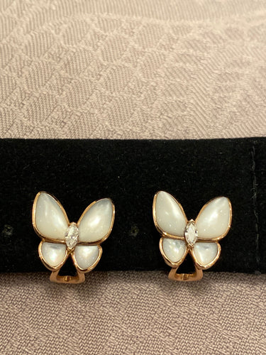 Boucles d'oreilles Boucles d'oreilles papillon Nacre Diamants 58 Facettes
