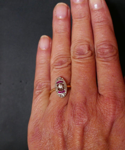Bague 51.5 Bague Art Déco Diamants Et Rubis Calibrés 58 Facettes 852699