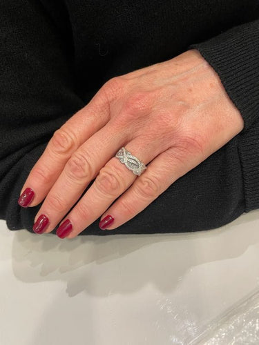 Bague 54 BAGUE DIAMANTS ENTRELACÉE 58 Facettes 058541
