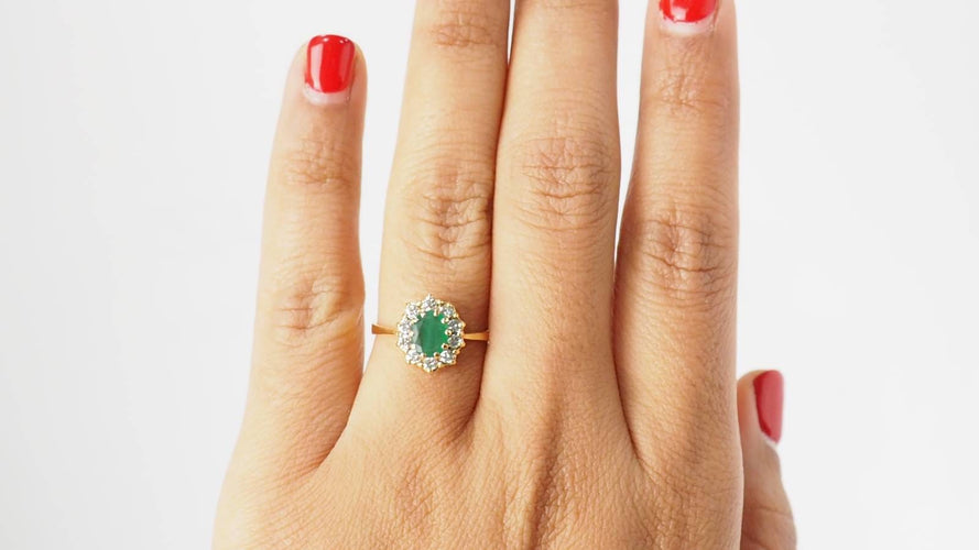 Bague 56 Bague marguerite or jaune émeraude et diamants 58 Facettes 31974