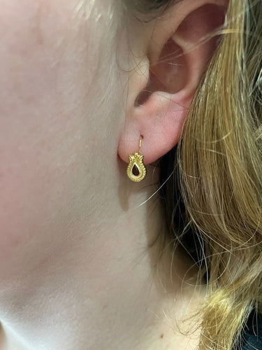 Boucles d'oreilles DORMEUSE MODERNES GRENATS 58 Facettes 050471