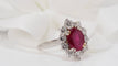 Bague Bague marguerite or blanc rubis ovale et diamants 58 Facettes 30987