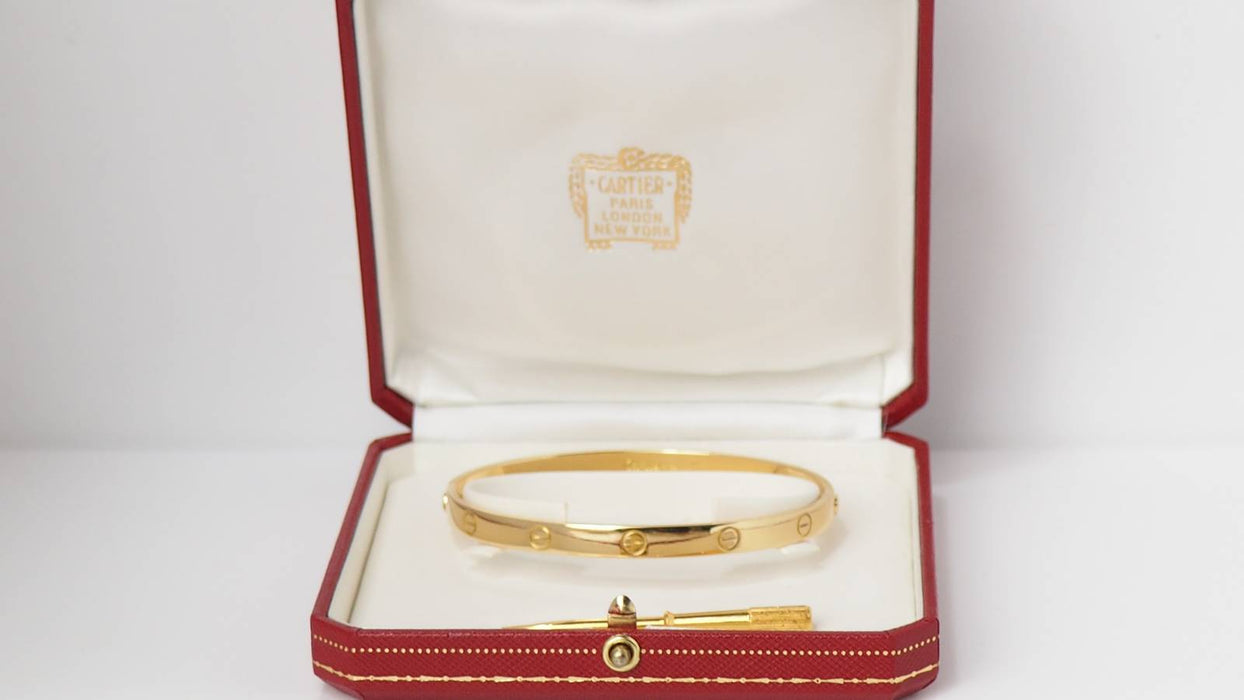 Bracelet Bracelet Cartier Love GM "vintage" en or jaune 58 Facettes 31637