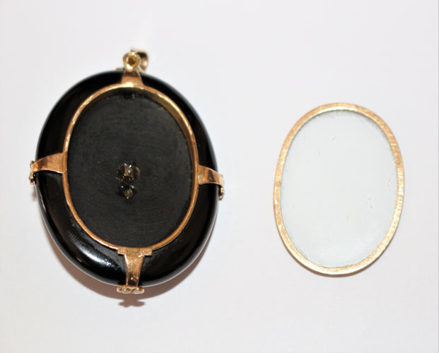 Pendentif Pendentif En Onyx Et Perles XIXe 58 Facettes 468