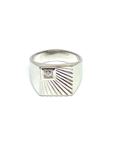 Bague Chevalière vintage Soleil Levant , or blanc et diamant 58 Facettes