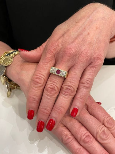 Bague BAGUE ART DÉCO RUBIS ET DIAMANTS 58 Facettes 059621