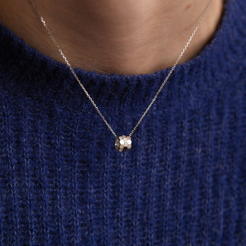 Collier CHAUMET- Collier Bee my love" 58 Facettes