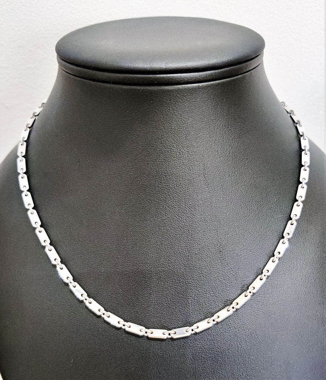 Chains Cartier in white gold