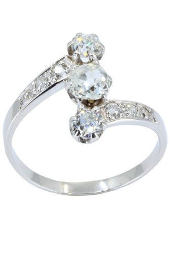 Bague BAGUE ANCIENNE ART-NOUVEAU 58 Facettes 047201