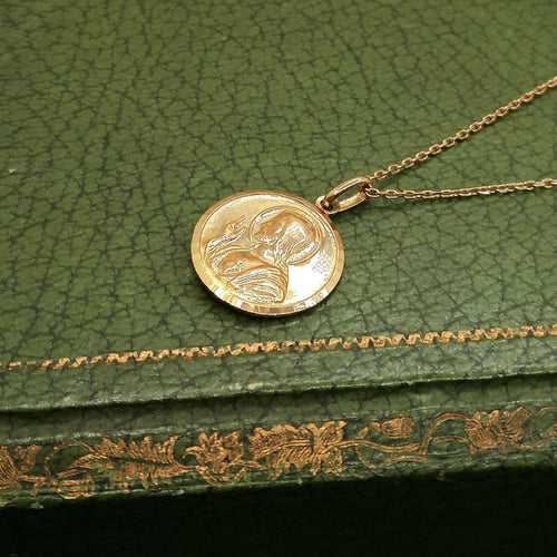 Pendentif Pendentif médaille religieuse deux sens or jaune 58 Facettes 2558