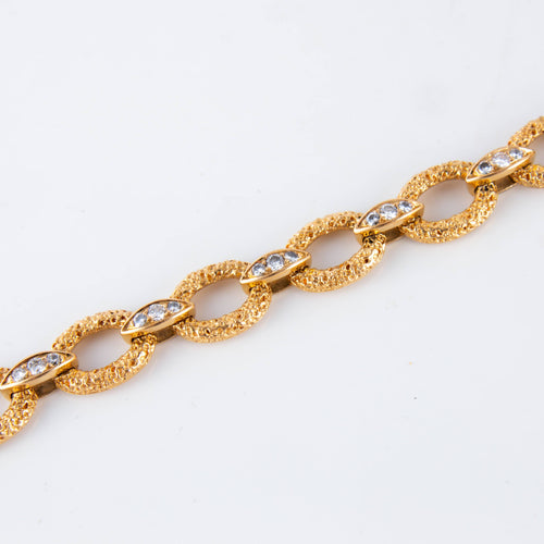 Bracelet or jaune, maillons texturés et diamants 58 Facettes