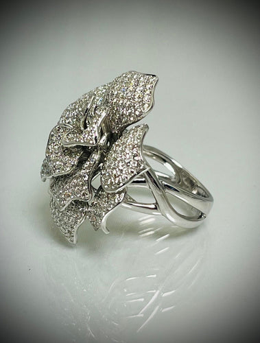 Bague Bague Camélia Diamants 58 Facettes f40lp25