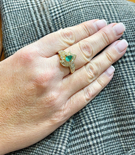 Bague Bague émeraude poire et diamants 58 Facettes