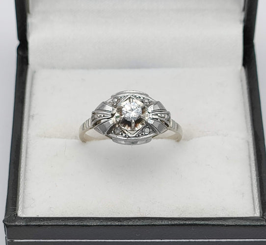 Bague 54 Bague Art Déco diamant 58 Facettes