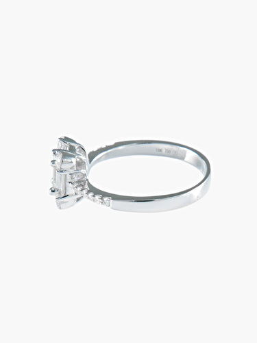 Bague 52 Bague Diamants baguettes et brillants 58 Facettes