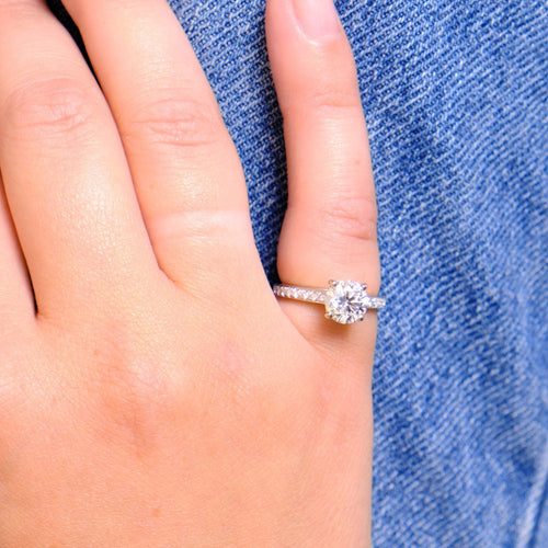 Bague 47 Bague or blanc  diamants 1.23ct 58 Facettes