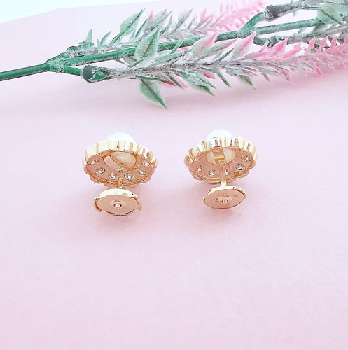 Boucles d'oreilles Boucles d'oreilles Fleurs Perles & Diamants 58 Facettes AA 1580