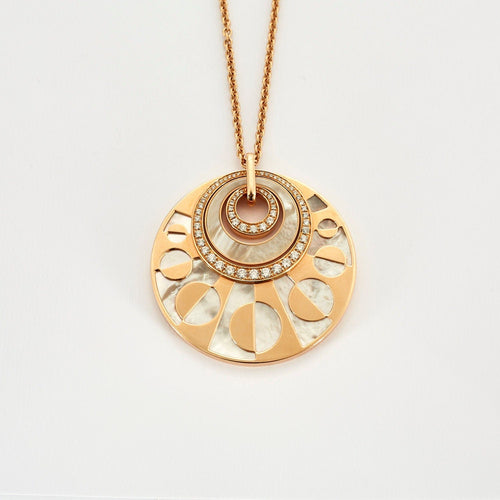 Collier BULGARI – Sautoir Intarsio Nacre Diamants 58 Facettes