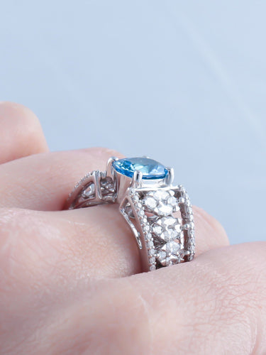 Bague 52 Bague Jarretière Saphir et Diamants 58 Facettes