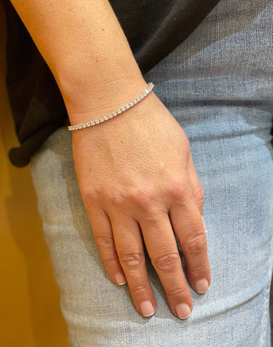 Bracelet Bracelet rivière de diamants 5,50 carats 58 Facettes