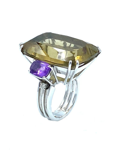 Bague Antonini. Bague or blanc quartz, améthystes et diamants 58 Facettes