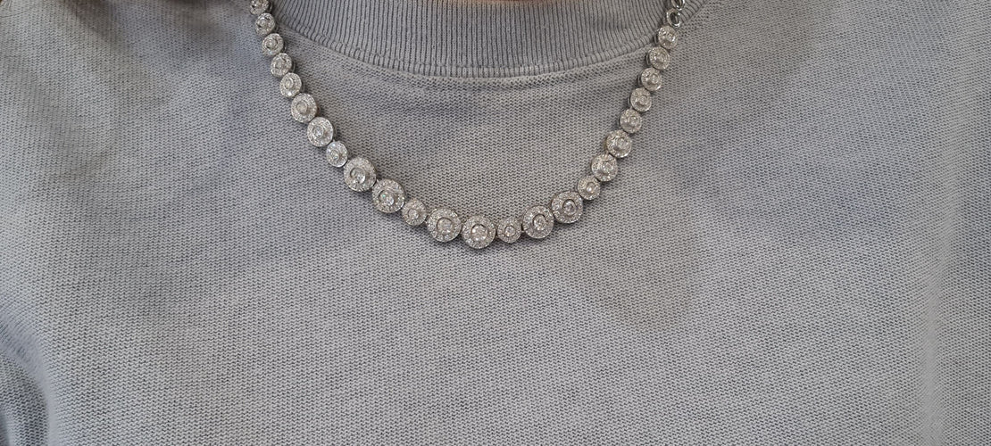 Collier Collier en Or blanc, diamants 58 Facettes