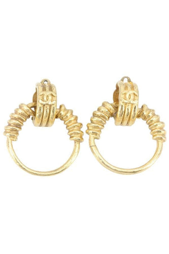 Boucles d'oreilles CLIPS SIGNÉS CHANEL 58 Facettes 072501