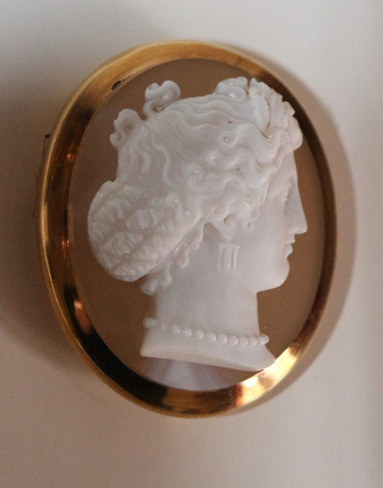 Broche Broche Camée Agate Napoléon III 58 Facettes 557