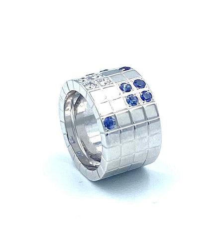 Bague 50 CARTIER. Bague Or gris Saphirs Diamants Collection Lanières 58 Facettes